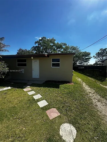 26445 SW 139th Ave #26445 Photo 1