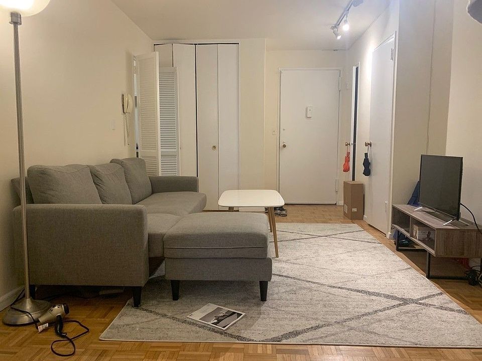 1st image of 155 W 68th St APT 715