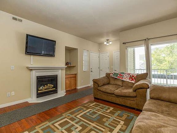 4th image of 3764 S Carlisle Park Pl Unit 2