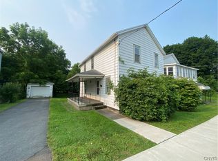 40 Perrine St, Auburn, NY 13021