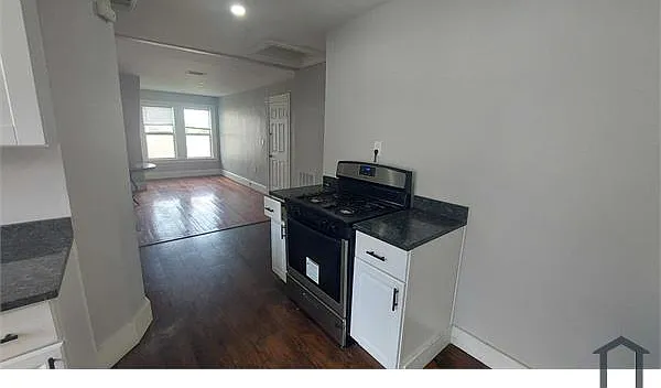 31 Bullard St #3 — Photo 3