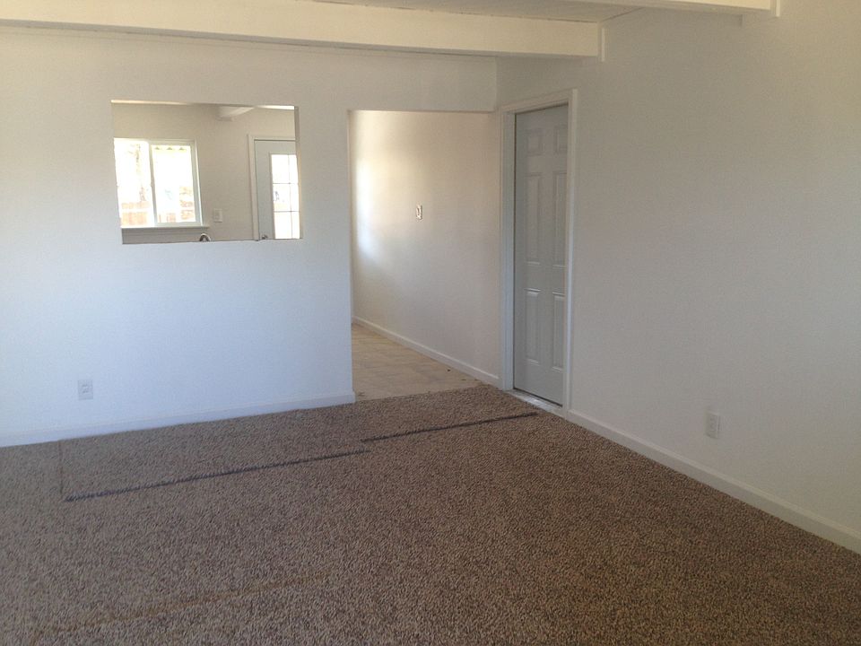 2nd image of 1750 Castle Way