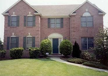 1st image of 315 Deemers Dr