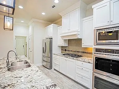 7939 Buona Sera St — Photo 2