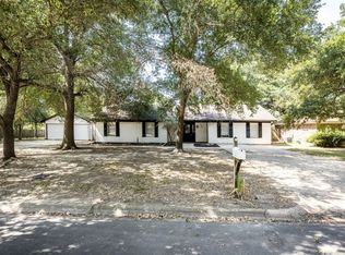 425 Madison Dr, Corsicana, TX 75110