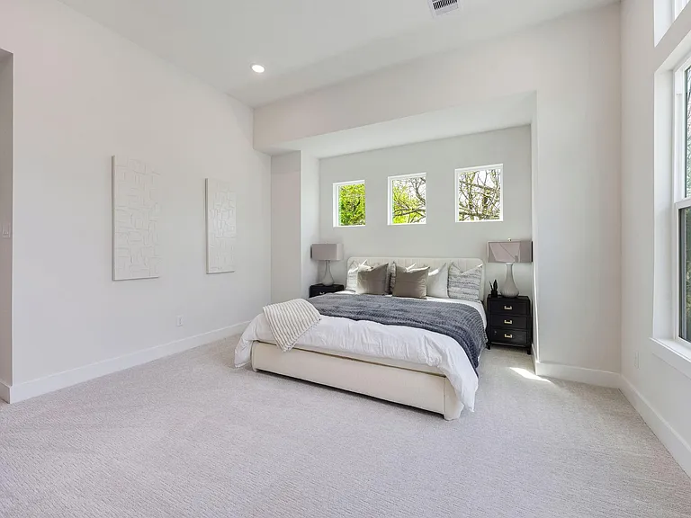 9311 Montridge Dr — Photo 27
