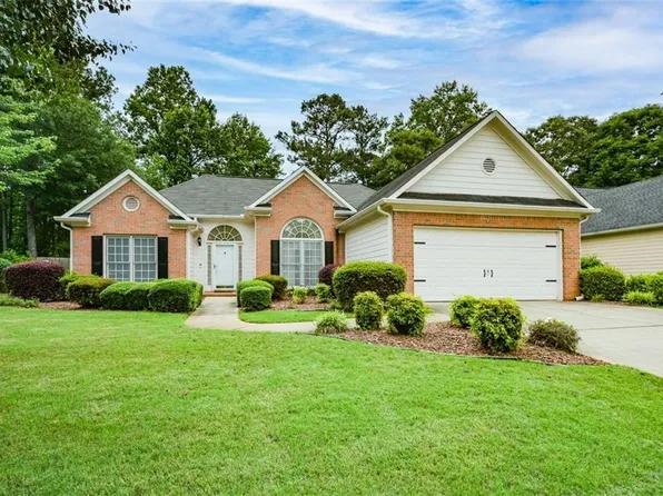 379 Evans Mill Dr, Dallas, GA 30157