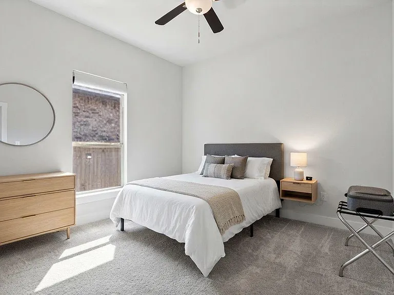 727 Spinnaker Loop — Photo 17