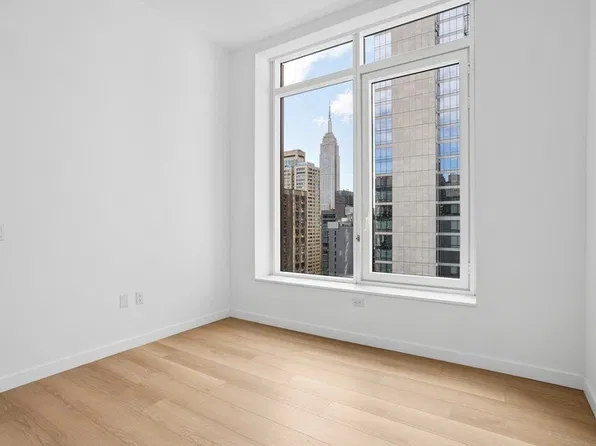 255 E. 39th Street image 1 of 34