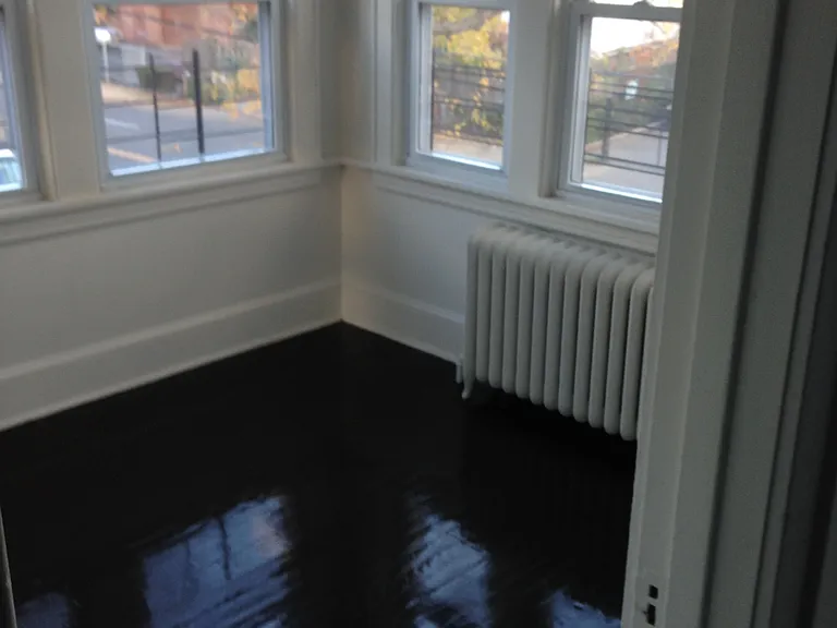 71 Potter Ave — Photo 16