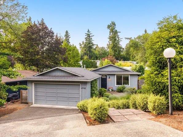 4743 SW Seymour Ct, Portland, OR 97221