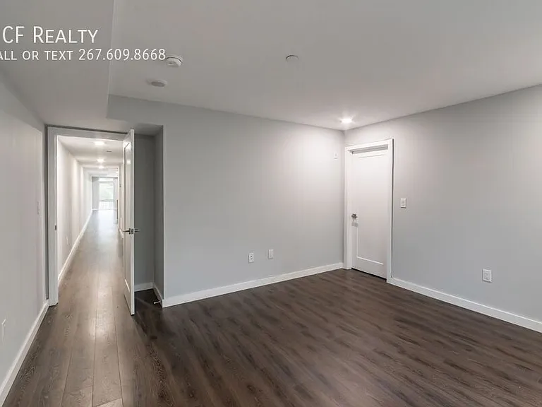 751 N 20th St #4 — Photo 12