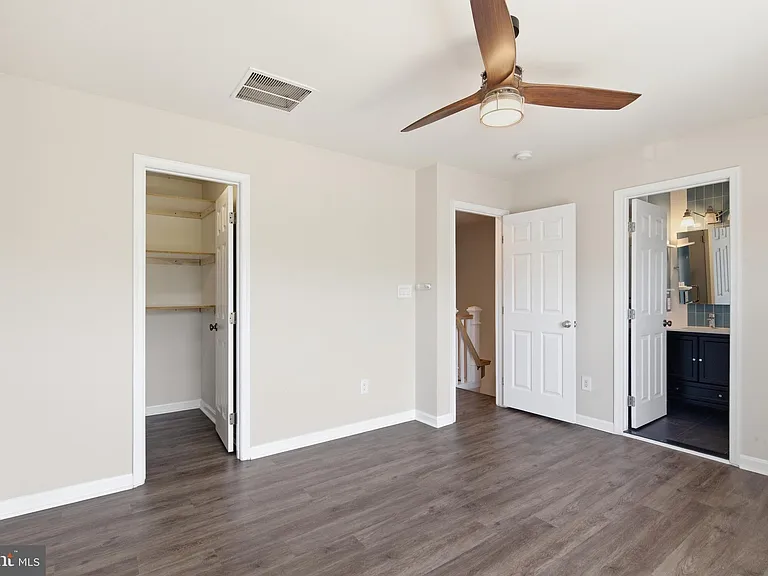5504 Sacramento Mews Pl — Photo 22