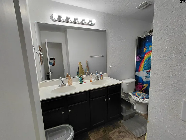 836 Chariot Way — Photo 18