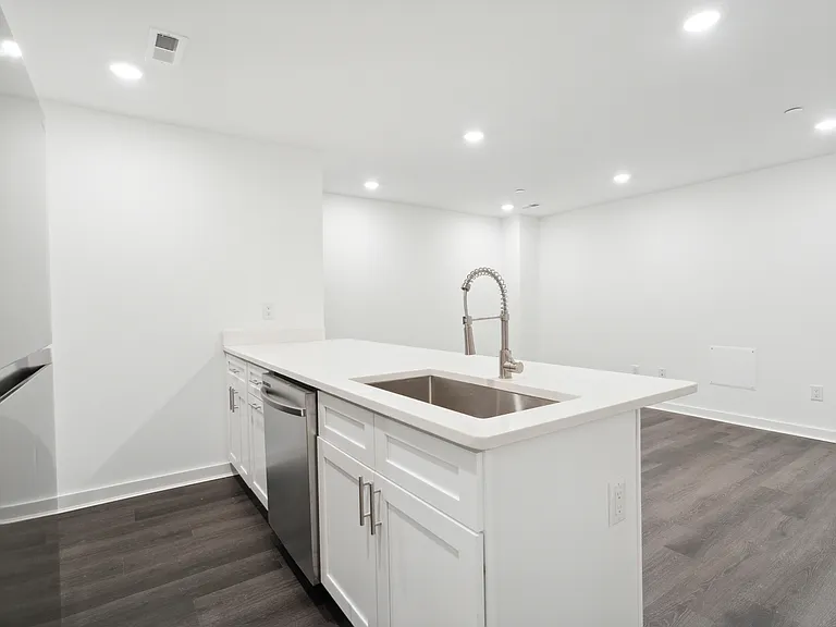 4021 Haverford Ave #B3 — Photo 2