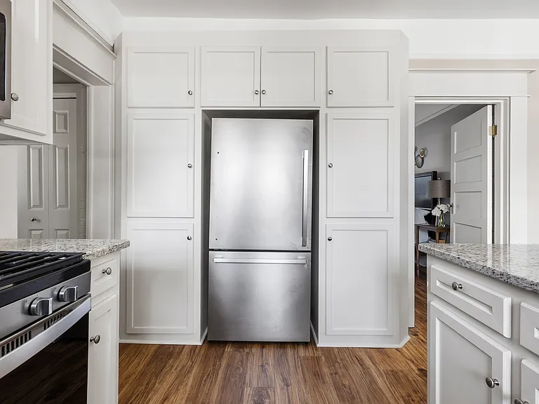 1116 Florence St — Photo 13