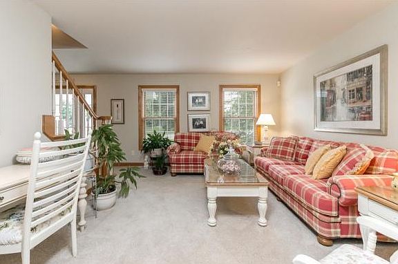 3rd image of 2055 Ledge Haven Ct