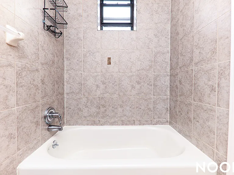 50 Wyckoff Ave #3R — Photo 10