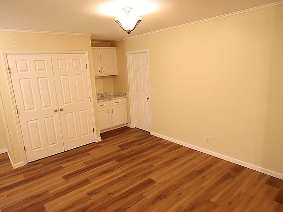 3rd image of 1594 S 68th Ave E