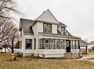 106 Pacific St, Monroe Center, IL 61052