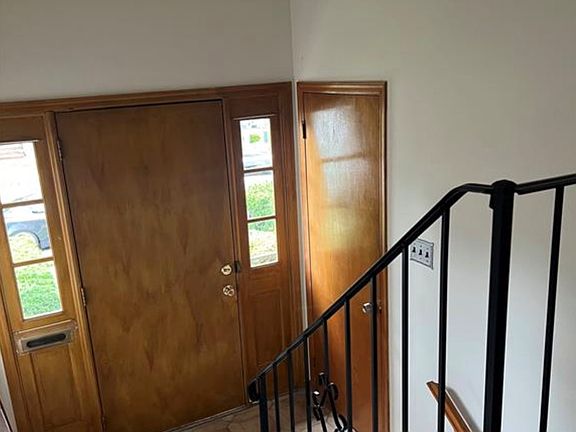 3rd image of 6 Daniel Ct #A