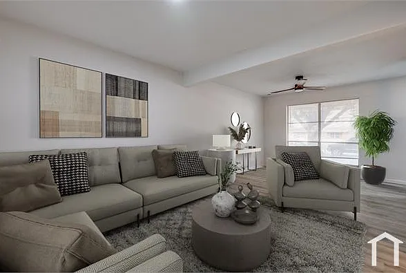 5 bed, 2034 sqft, $3,200 — Photo 3