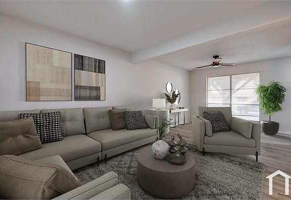 3rd image of 3003 Harlan Dr
