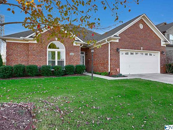 2nd image of 2518 Millwood Cir SE