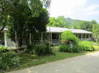 245 Meades Branch Rd, Louisa, KY 41230