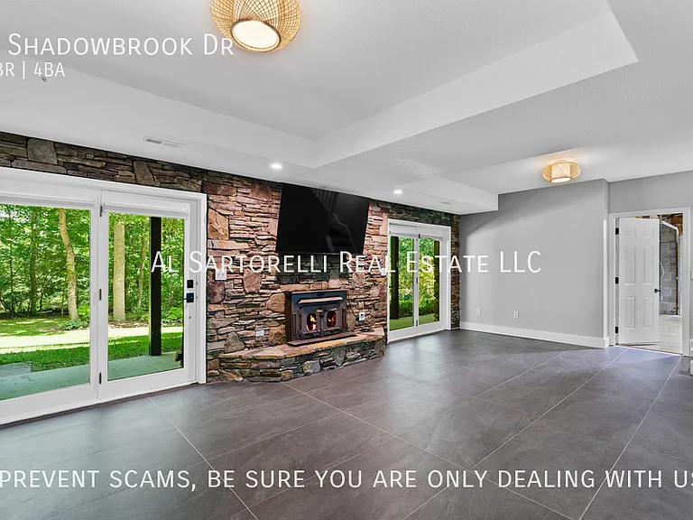 9 Shadowbrook Dr — Photo 30