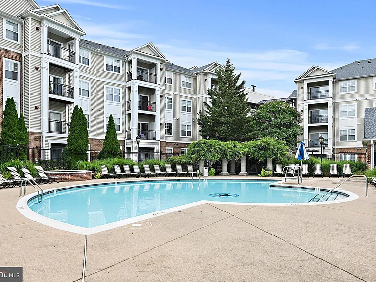 12921 Centre Park Cir #206 — Photo 44
