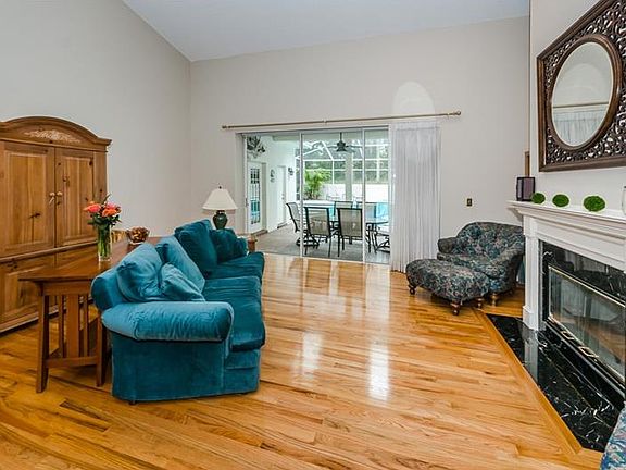 4th image of 4523 Glenbrook Dr