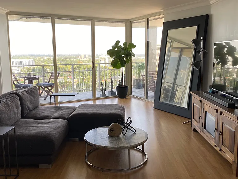 4000 Quayside Ter #1803-3 — Photo 4