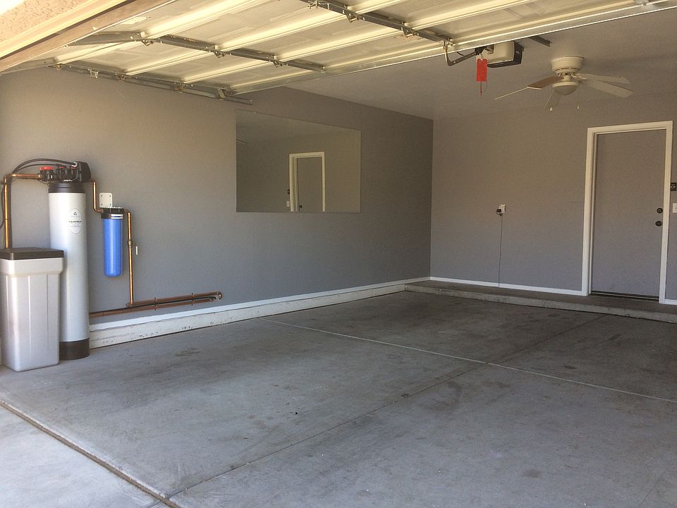 1st image of 1443 E 11th St