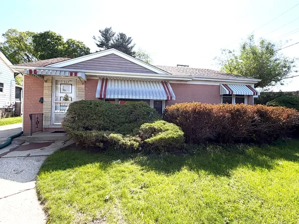 317 S Louis St, Mount Prospect, IL 60056