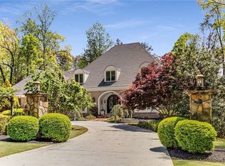 5780 Heards Forest Dr, Sandy Springs, GA 30328