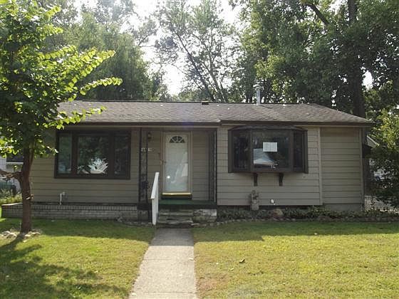 1st image of 26829 Vassar Ave