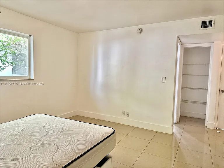 1548 SW 5th Pl #1 — Photo 40