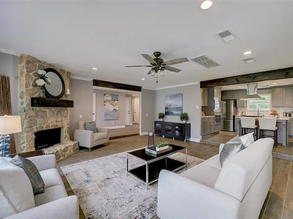 10706 Bordley Dr, Houston, TX 77042