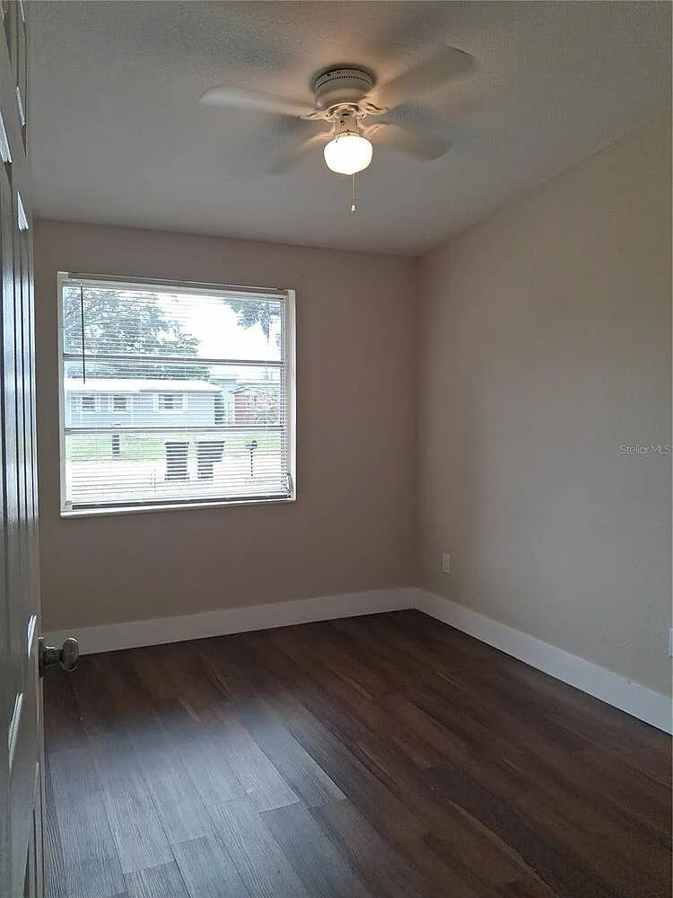 4 bed, 2.0 bath, 1256 sqft, $1,950 — Photo 4