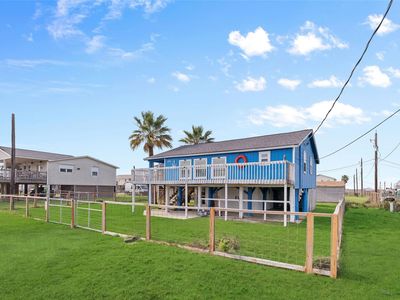 416 Seabean St, Surfside Beach, TX, 77541