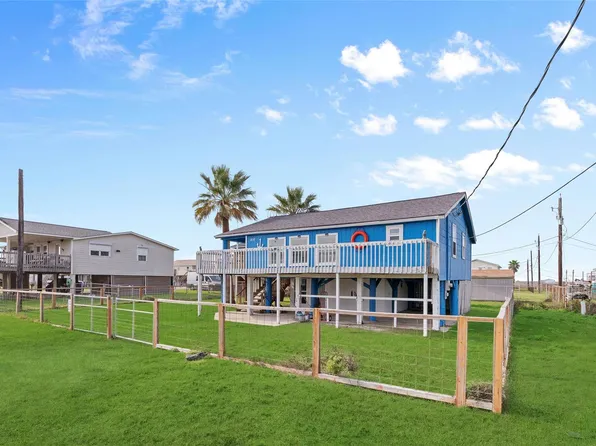 416 Seabean St, Surfside Beach, TX 77541
