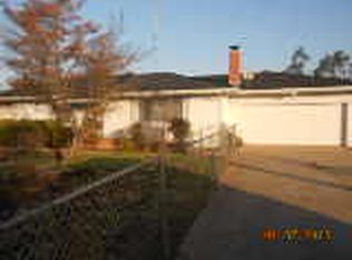 12653 E Jahant Rd, Acampo, CA 95220