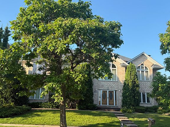 3rd image of 1004 Saddle Ln