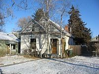 1st image of 1045 E Wilson Ave