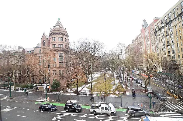 Rented by City Stop Realty | media 14