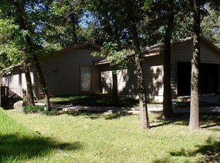 25 Blue Fox Rd, Spring, TX 77380