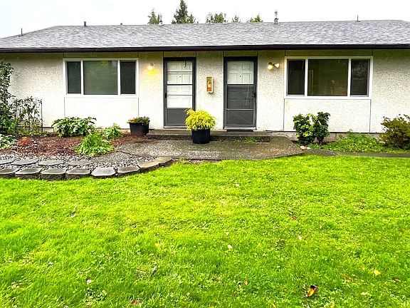 2nd image of 907 Wilson Ave #907