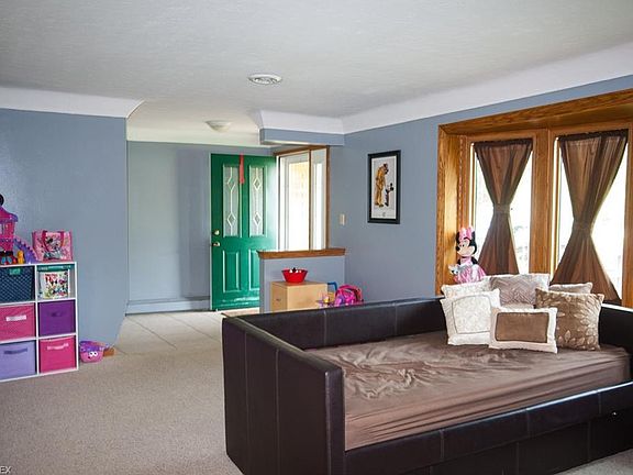 5th image of 6480 Brookhill Dr