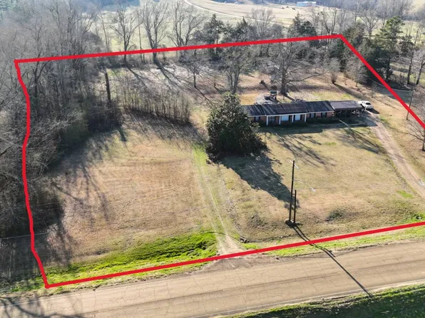 1313 Front St, Vaiden, MS 39176